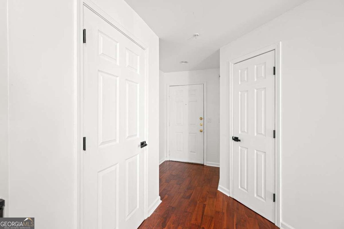 2700 Pine Tree Road Atlanta - 2