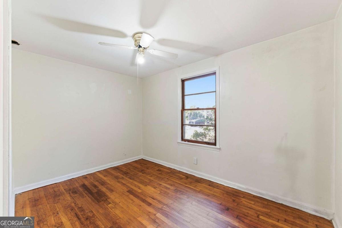 15 Dixie Drive Stockbridge - 16