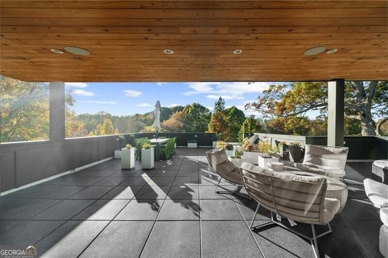 501 Terrace Avenue Atlanta - 73