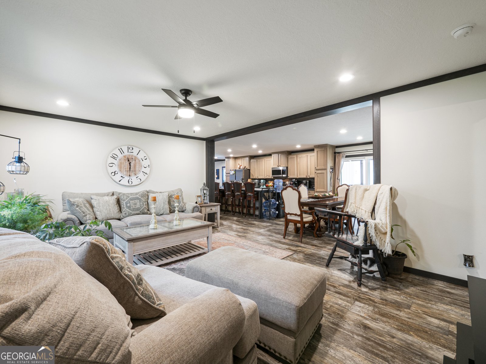 163 M T Trail Commerce - 6