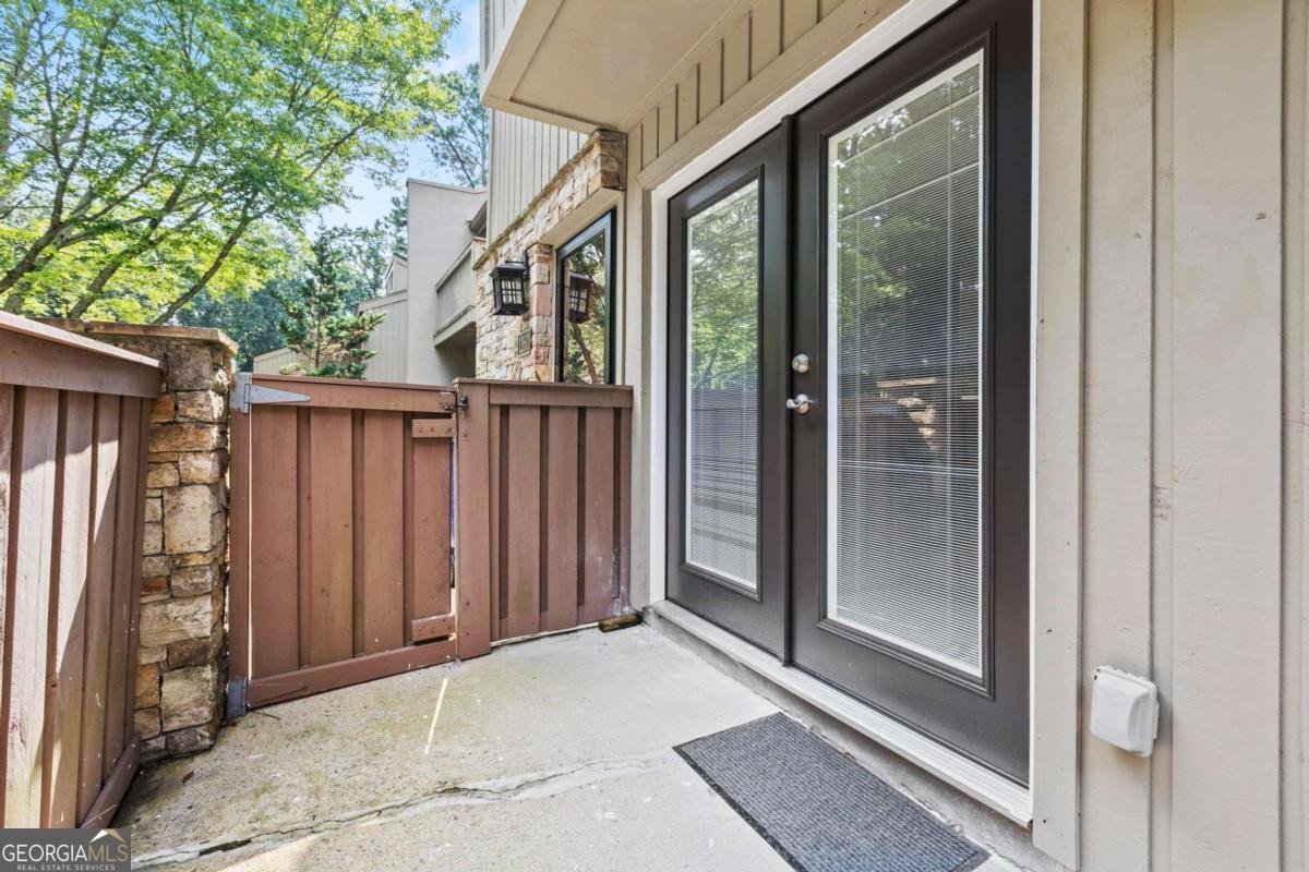 1260 Druid Knoll Drive Brookhaven - 12