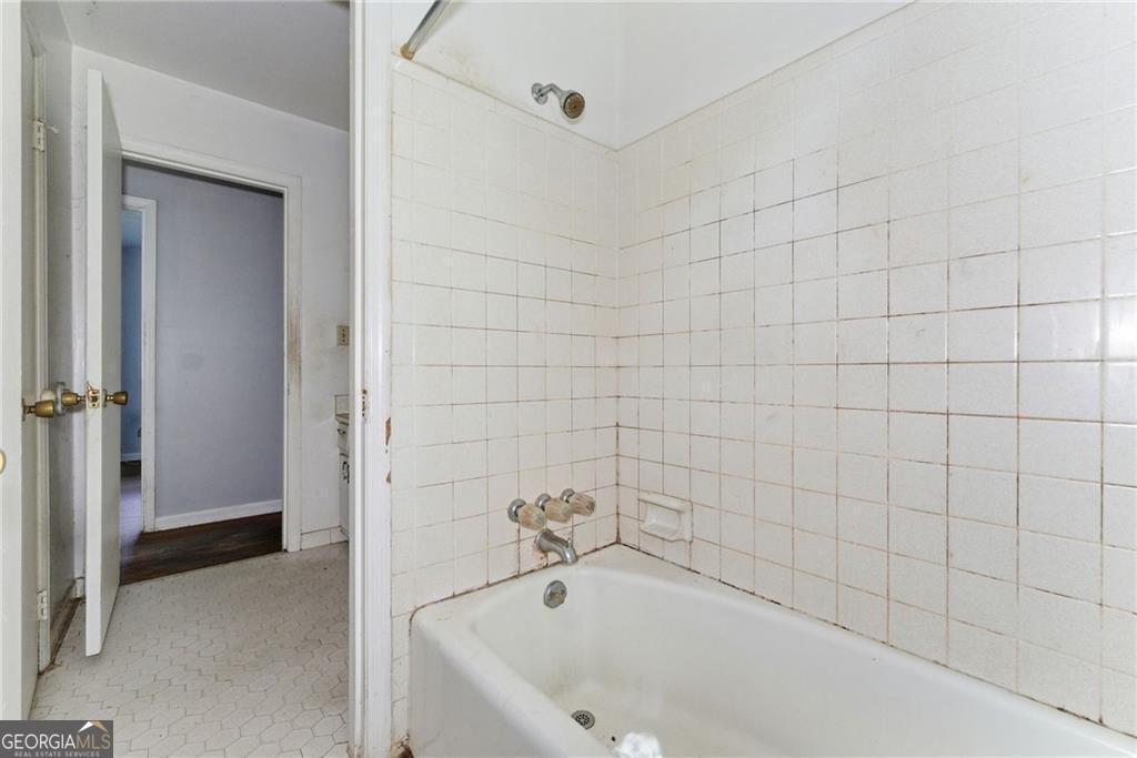 3060 Sandy Plains Road Marietta - 13