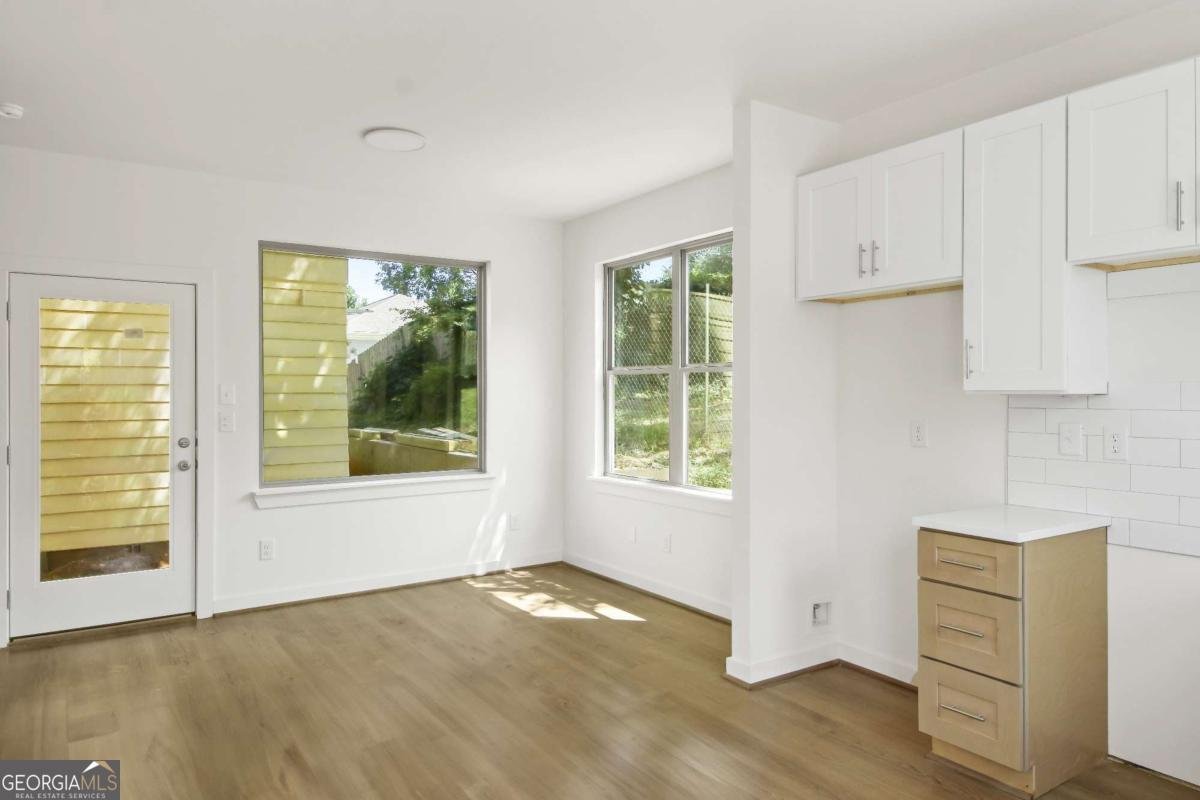 1070 Dill Avenue Atlanta - 11