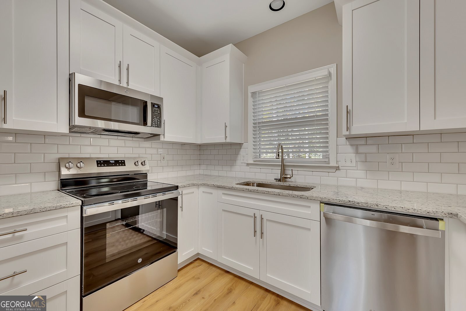 3846 Westwick Way Kennesaw - 23