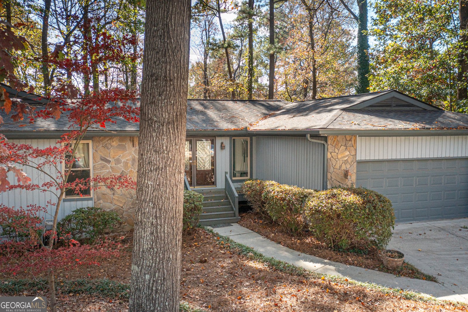 109 Moss Hill Court Peachtree City - 1