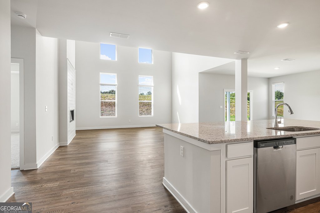 7385 QUINN Court Dawsonville - 4