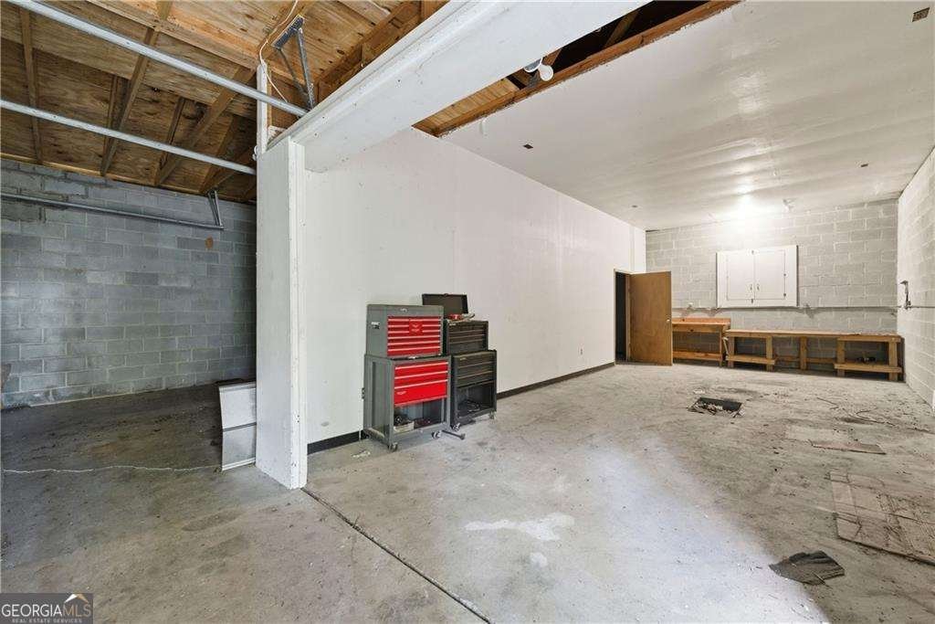 1215 Pebblebrook Road Mableton - 1