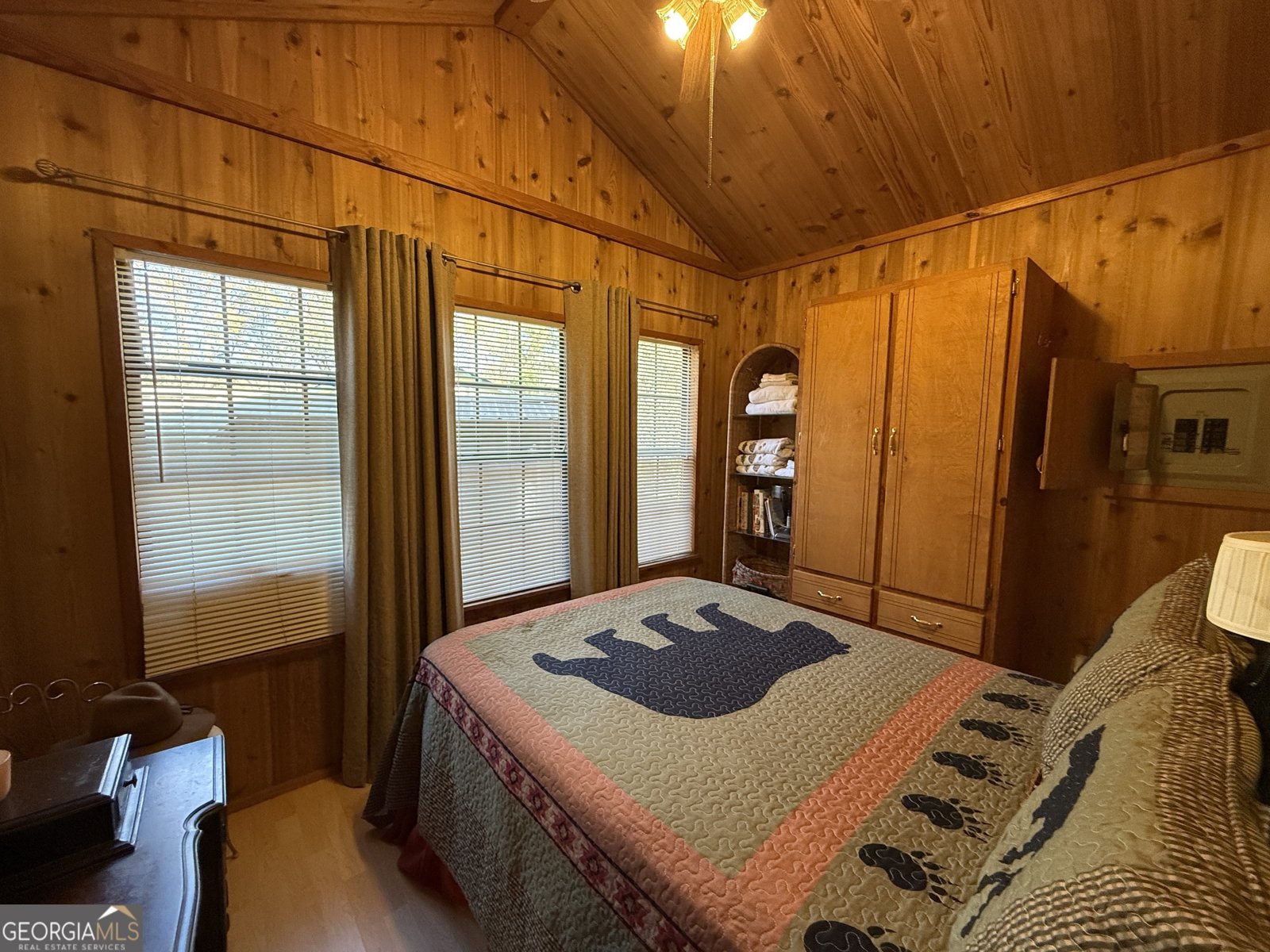 101 Cindy Pkwy Cleveland - 18