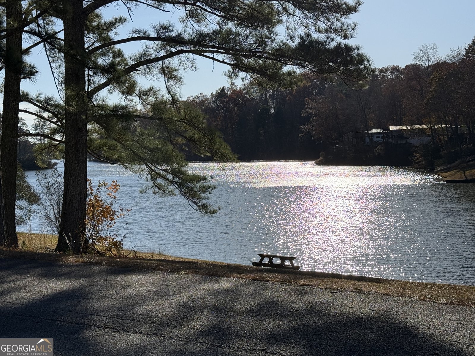 101 Cindy Parkway Cleveland - 26