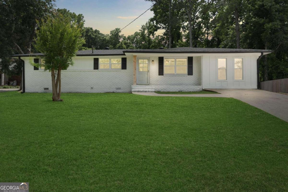 771 Burnt Hickory Road Douglasville - main photo