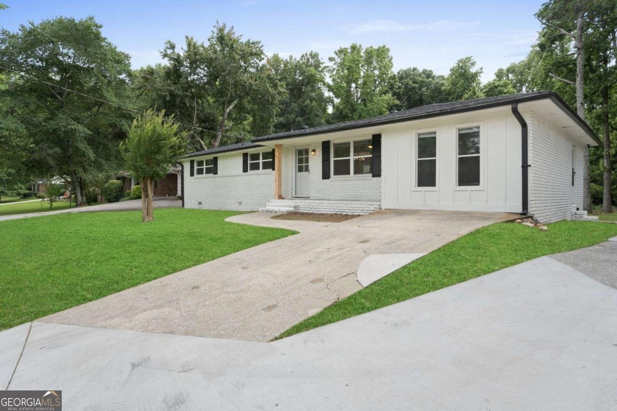 771 Burnt Hickory Road Douglasville - 34