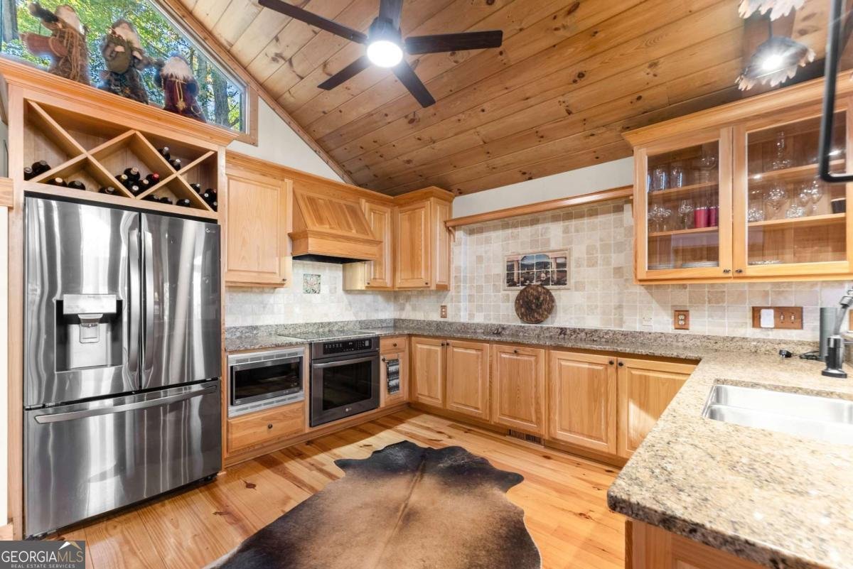 6615 Happy Hollow Trail Gainesville - 22