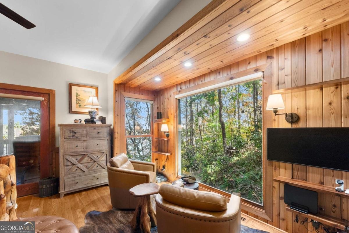 6615 Happy Hollow Trail Gainesville - 44