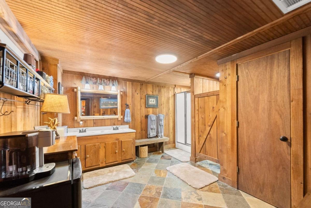 6615 Happy Hollow Trail Gainesville - 61