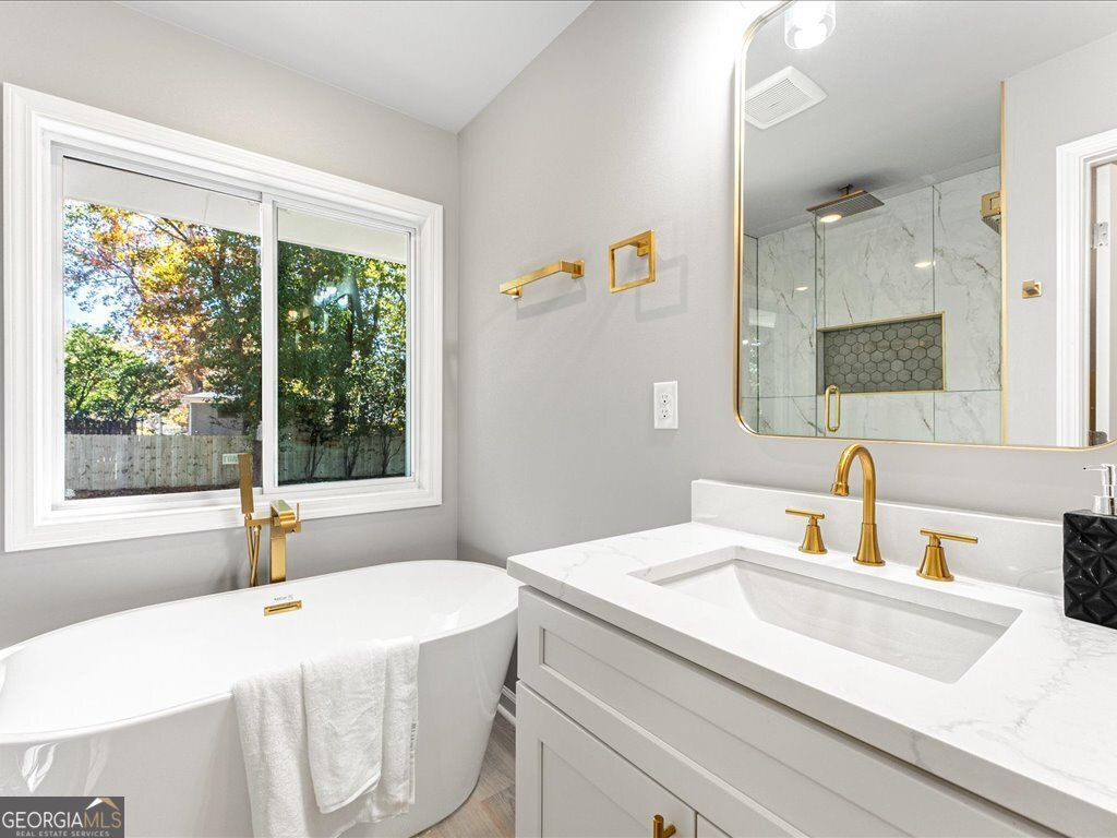 2330 Green Forrest Drive Decatur - 40