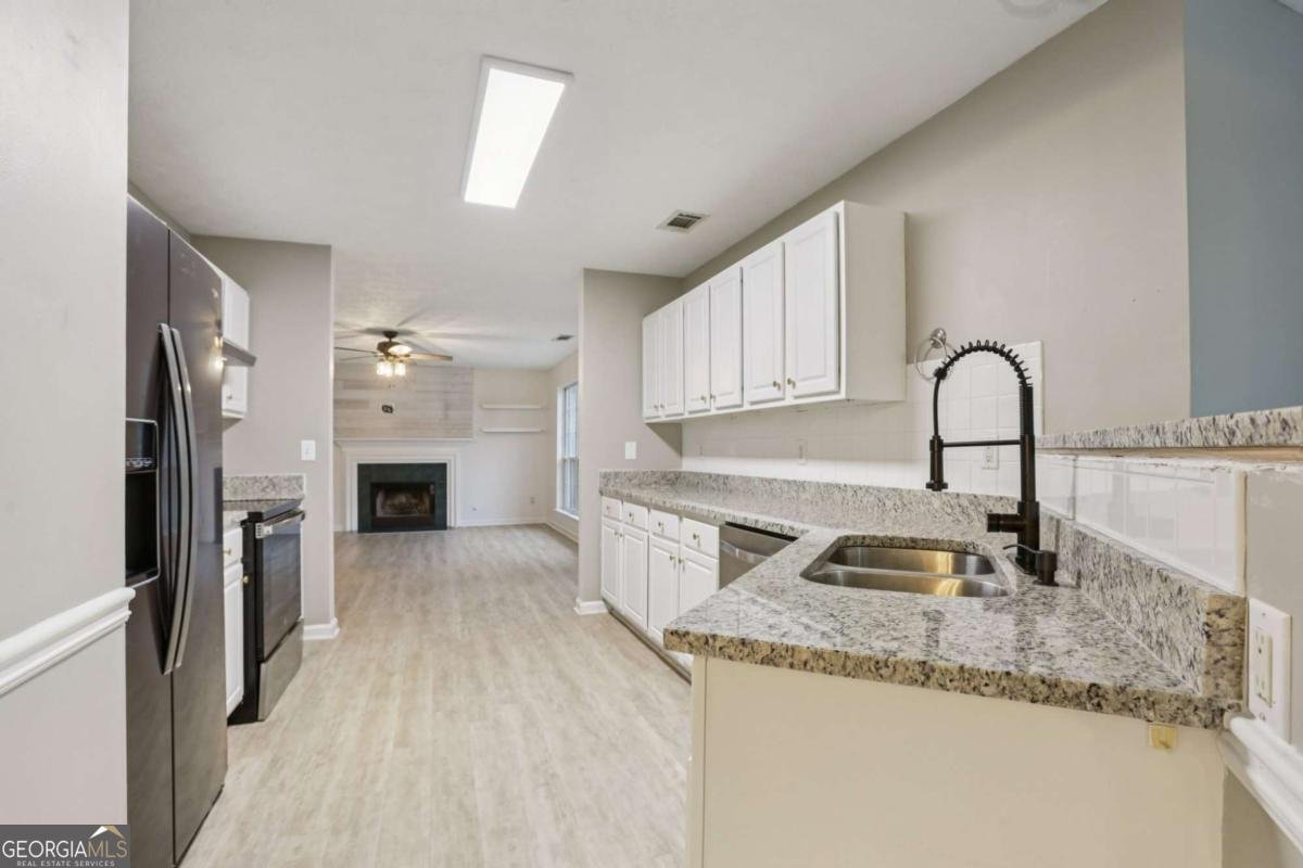 2415 Hamilton Parc Lane Buford - 10