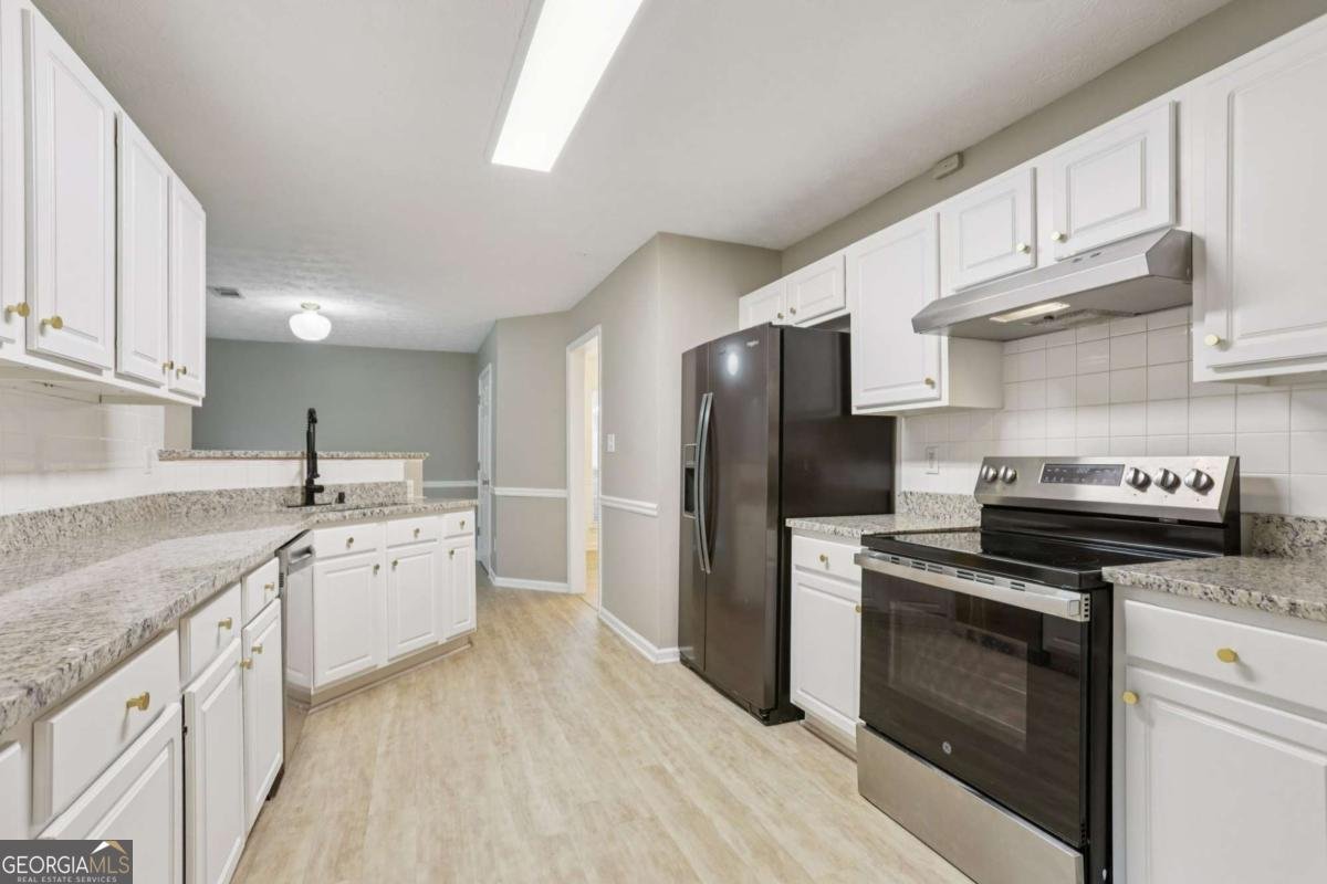 2415 Hamilton Parc Lane Buford - 9