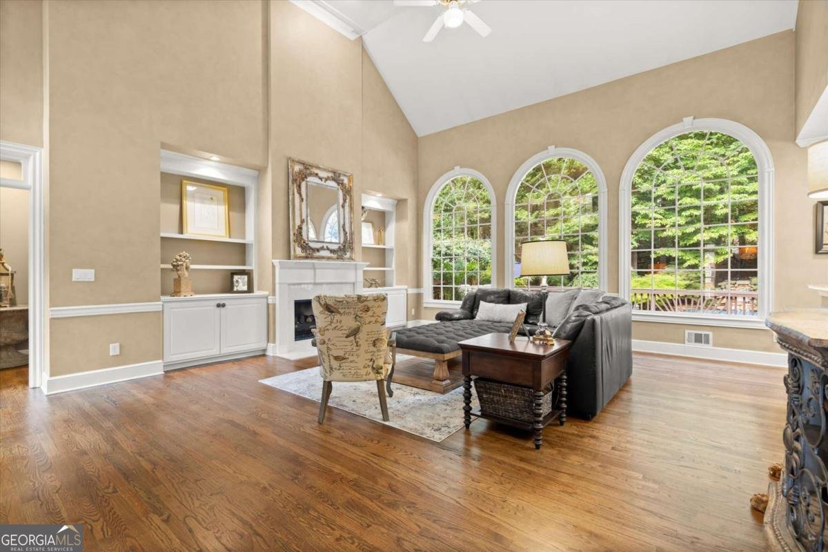 201 Devonshire Court Canton - 12