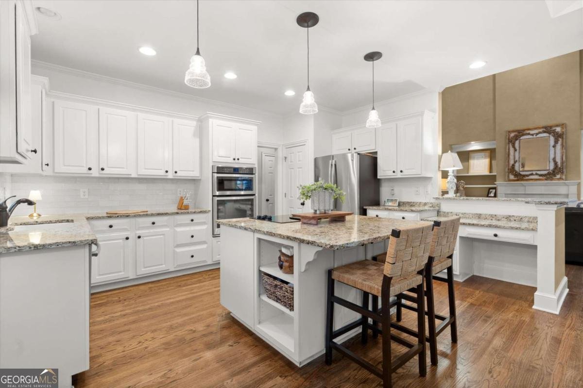 201 Devonshire Court Canton - 16