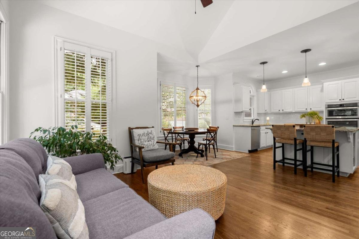 201 Devonshire Court Canton - 22