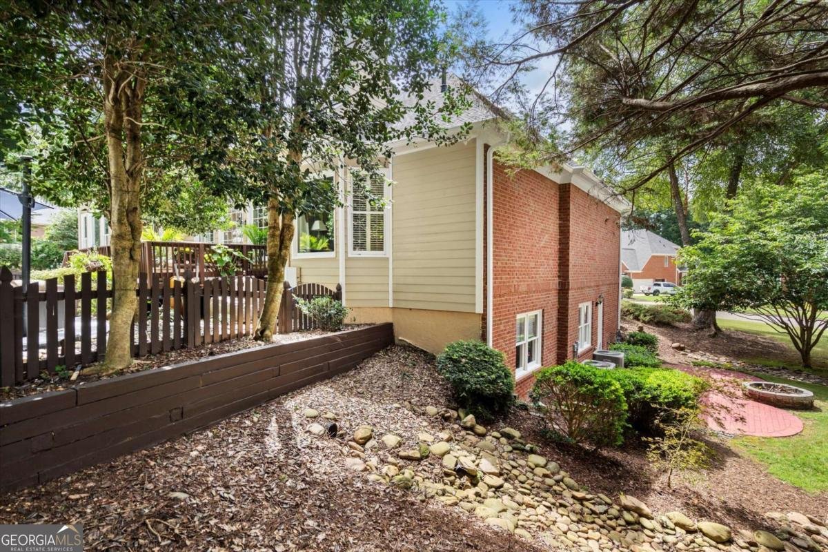 201 Devonshire Court Canton - 64