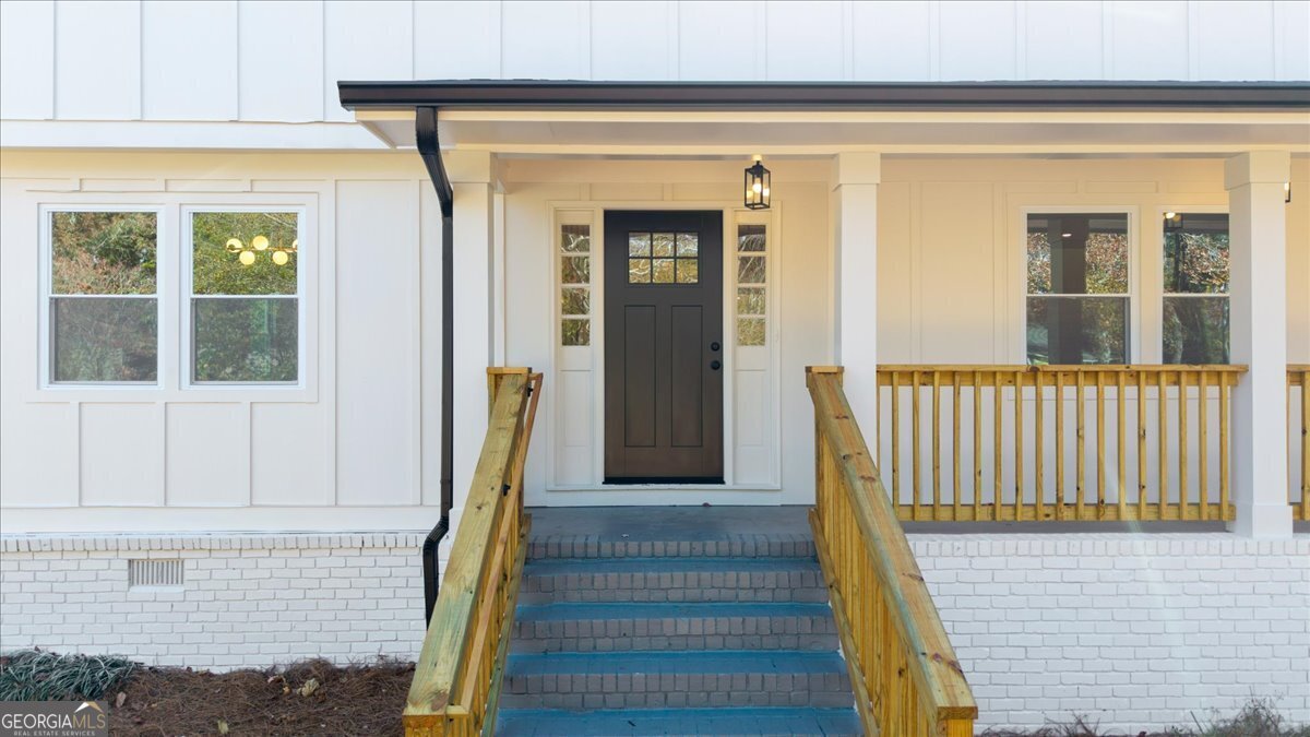 713 Pine Chase Court Lawrenceville - 1