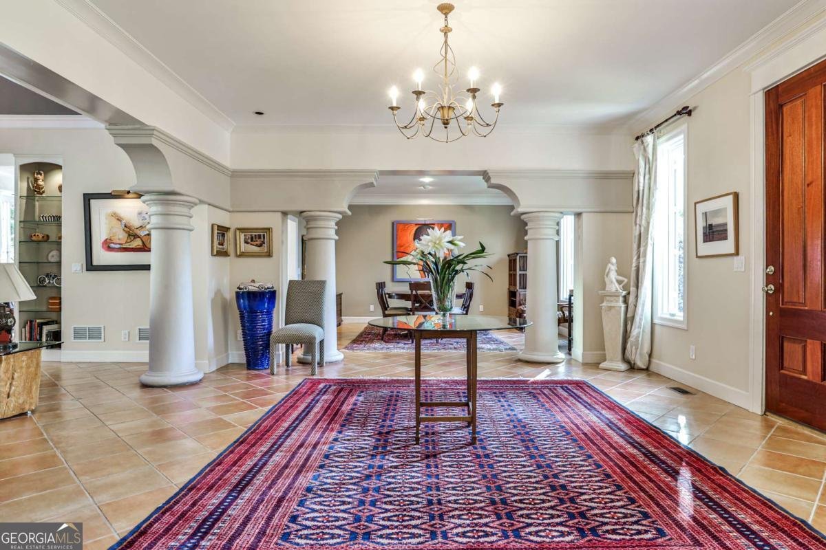 2837 Hills Drive Atlanta - 11