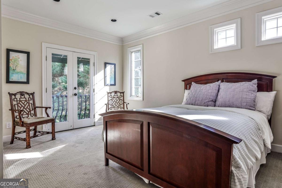 2837 Hills Drive Atlanta - 25