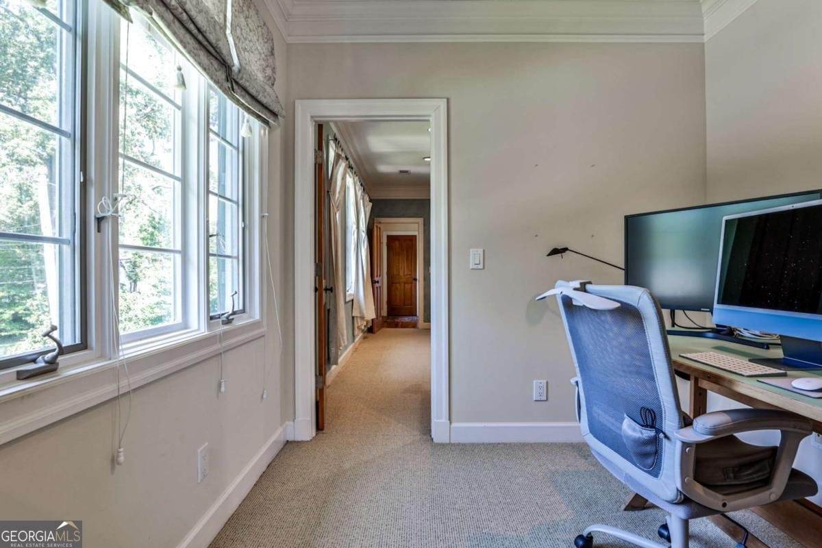 2837 Hills Drive Atlanta - 29