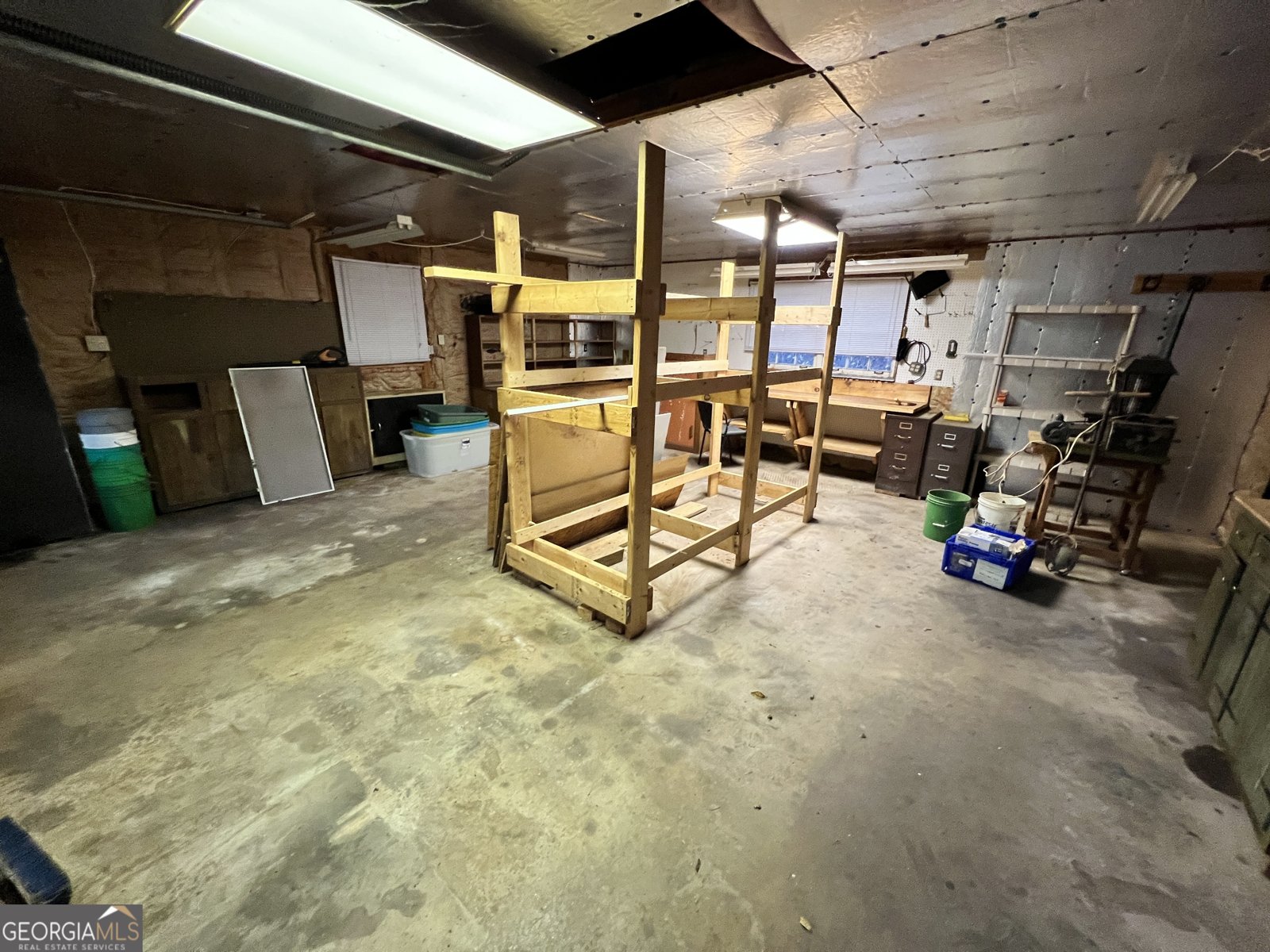 5123 BIG A DOUGLASVILLE - 31