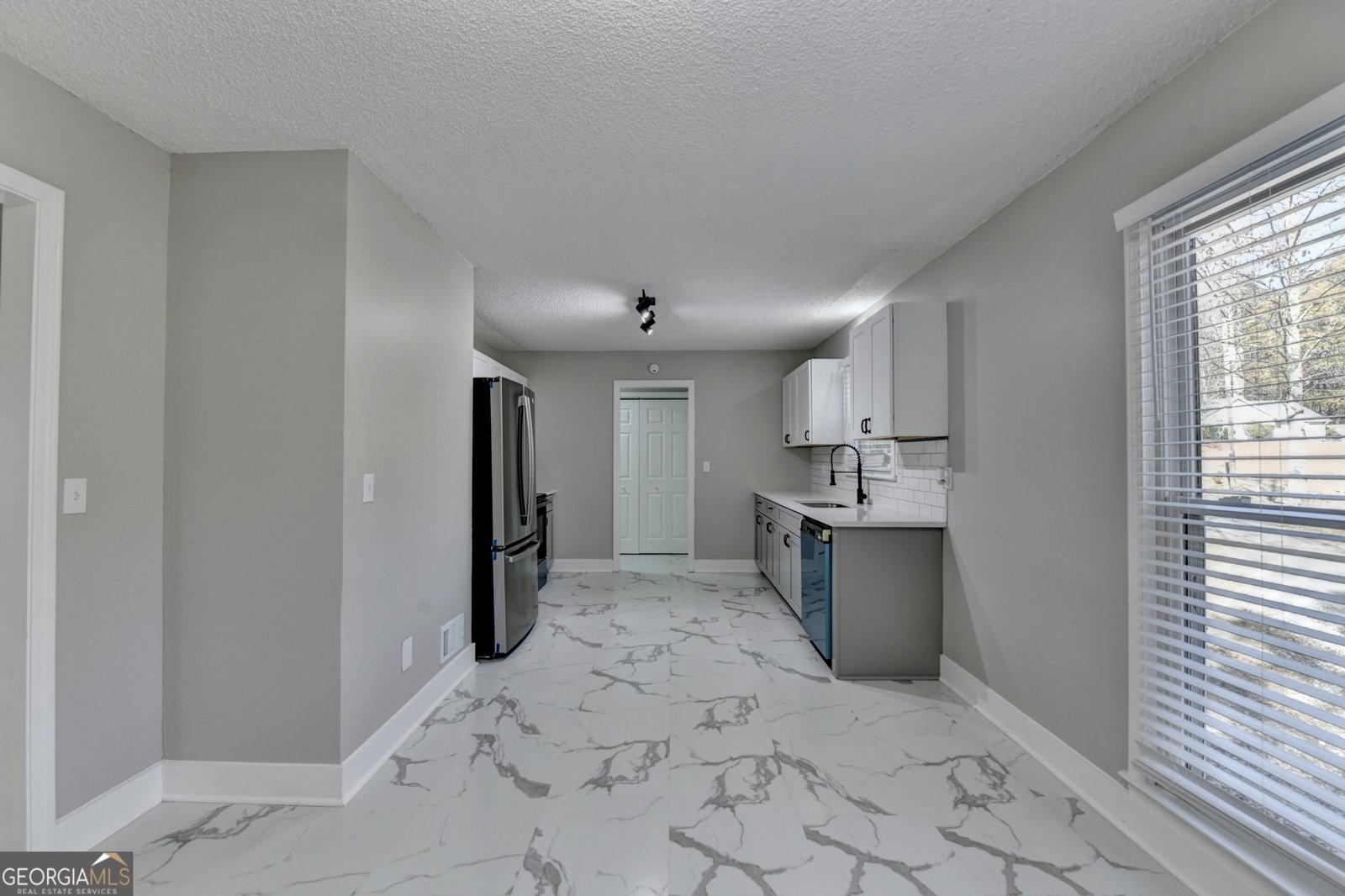 1760 Mountain Ash Court Dacula - 24