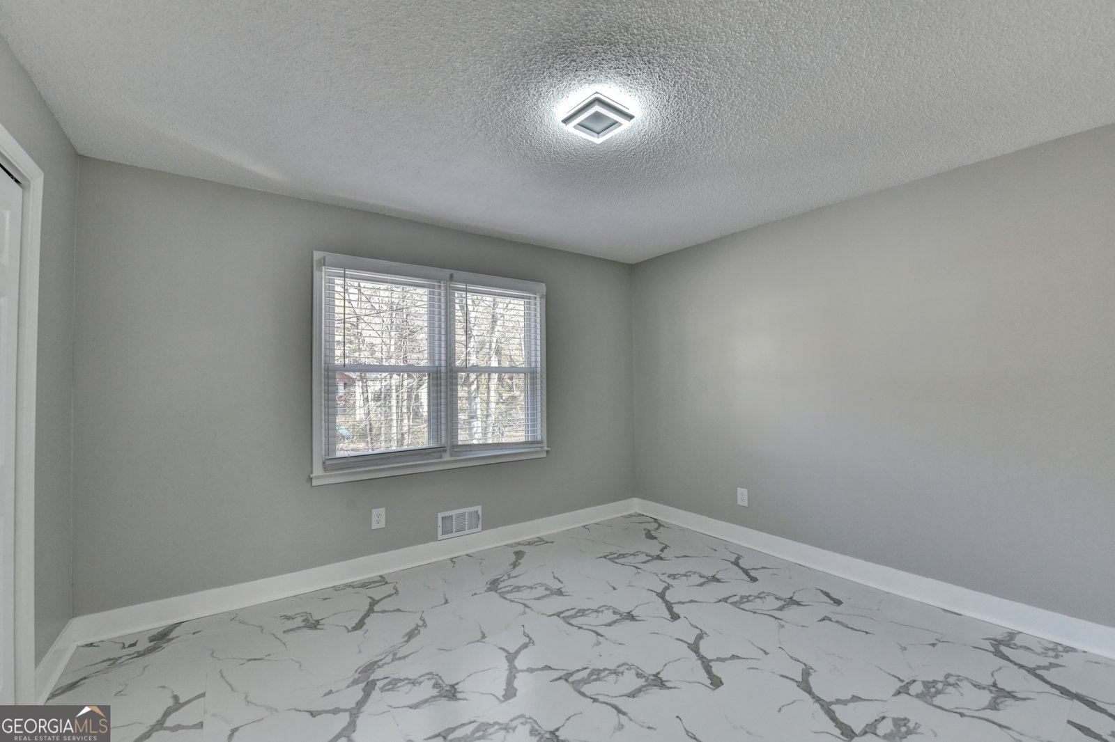 1760 Mountain Ash Court Dacula - 43