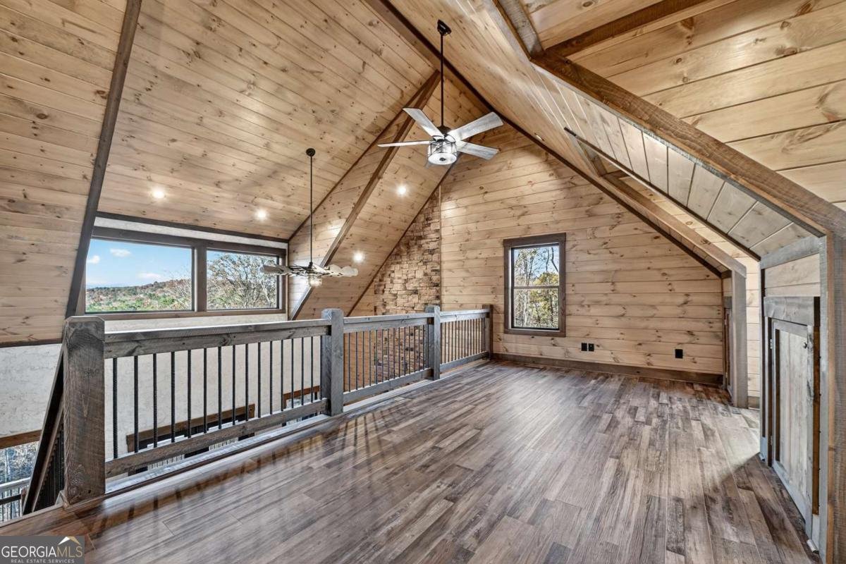 21 Crown Court Ellijay - 27