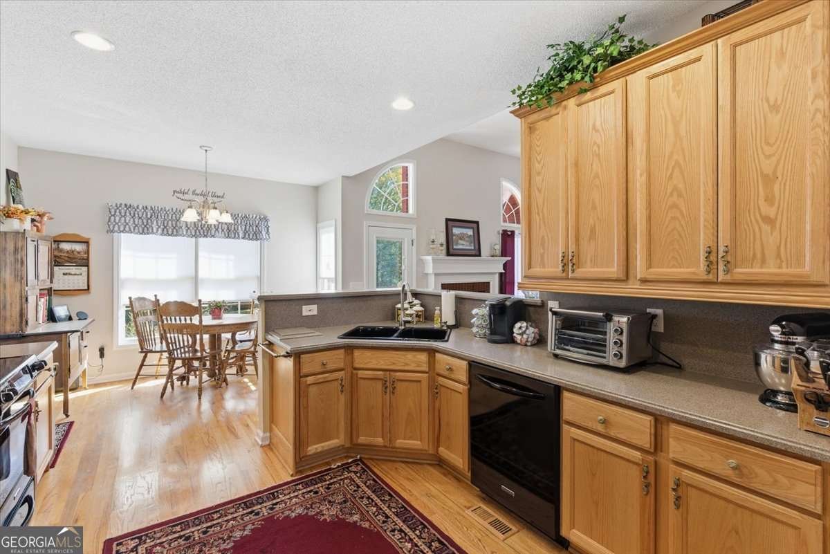 11 Planters Drive Cartersville - 14