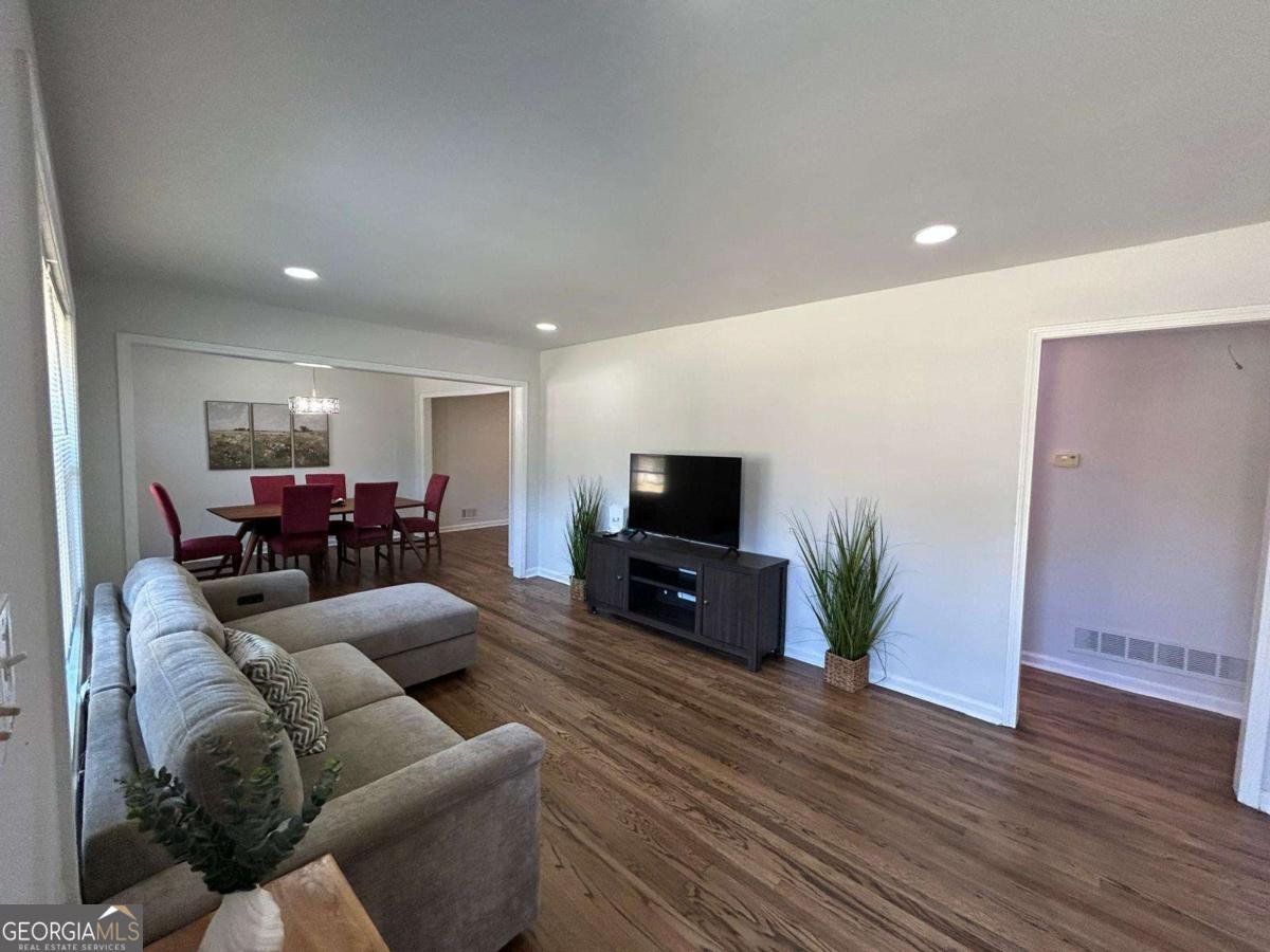 2310 Starline Drive Decatur - 6