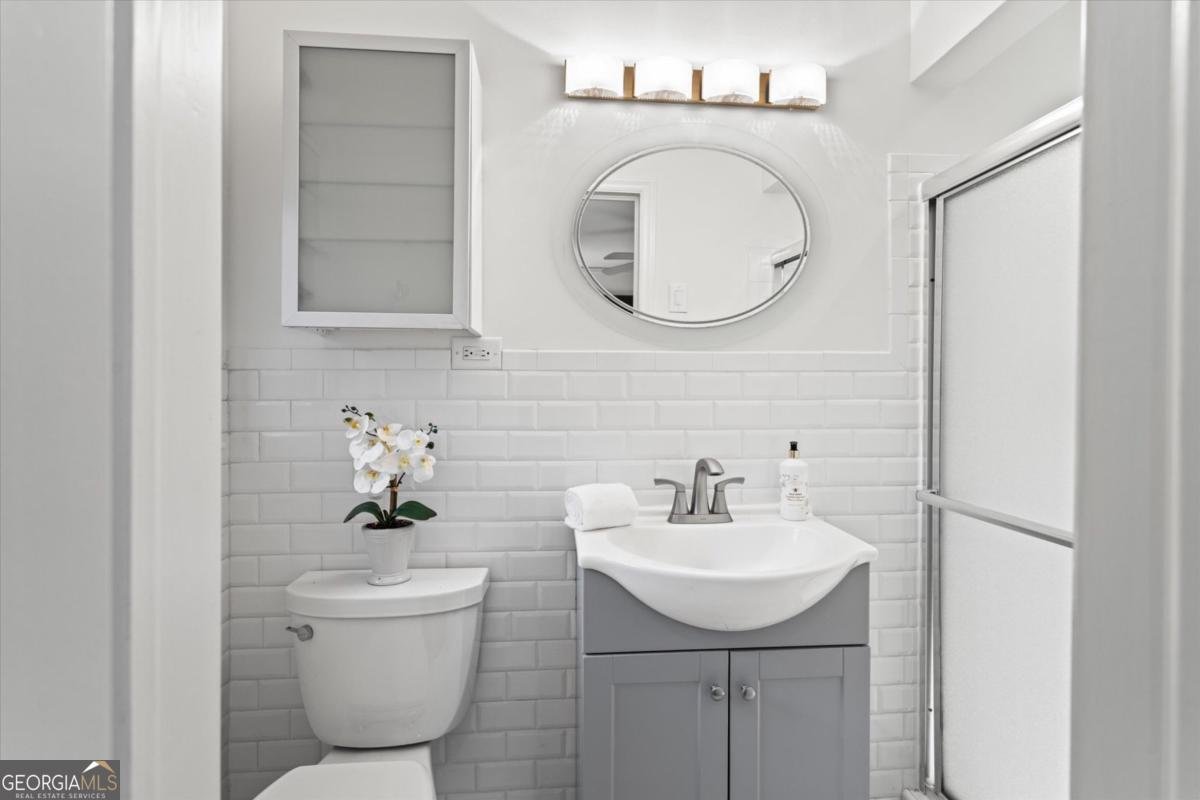 560 Windsor Parkway Atlanta - 27