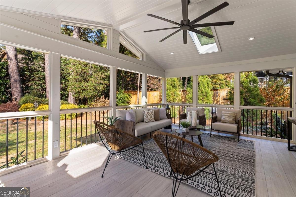 560 Windsor Parkway Atlanta - 39