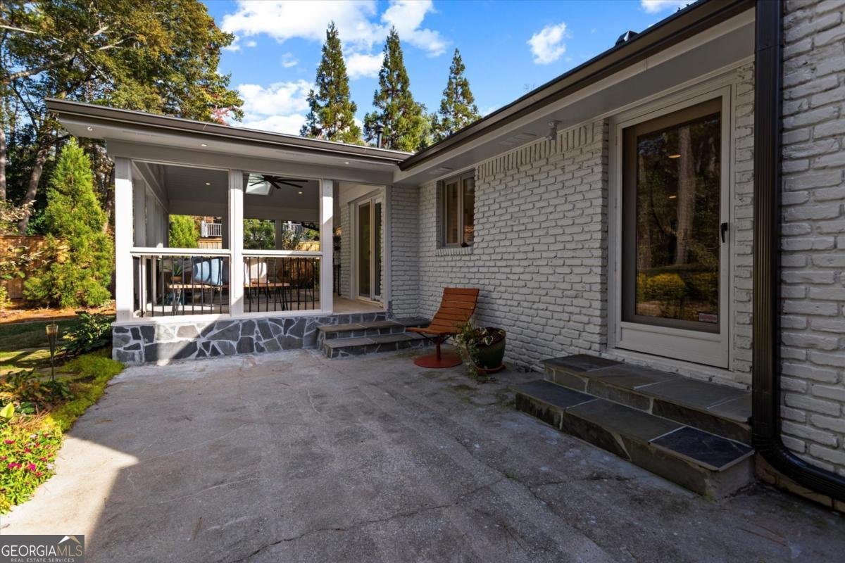 560 Windsor Parkway Atlanta - 45