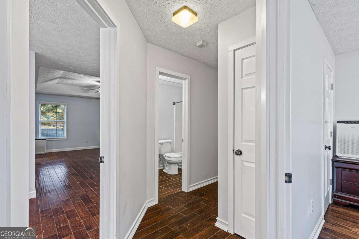 3270 Oaktree Park Drive Lawrenceville - 1