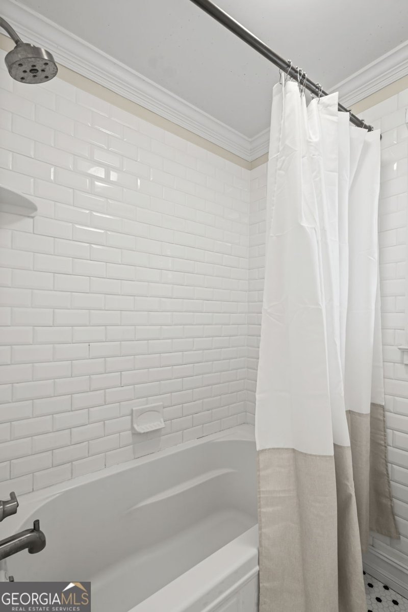 4825 Winding Rose Drive Suwanee - 34