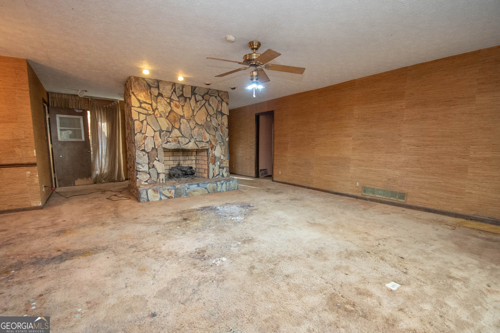 110 Canterbury Lane Fayetteville - 2