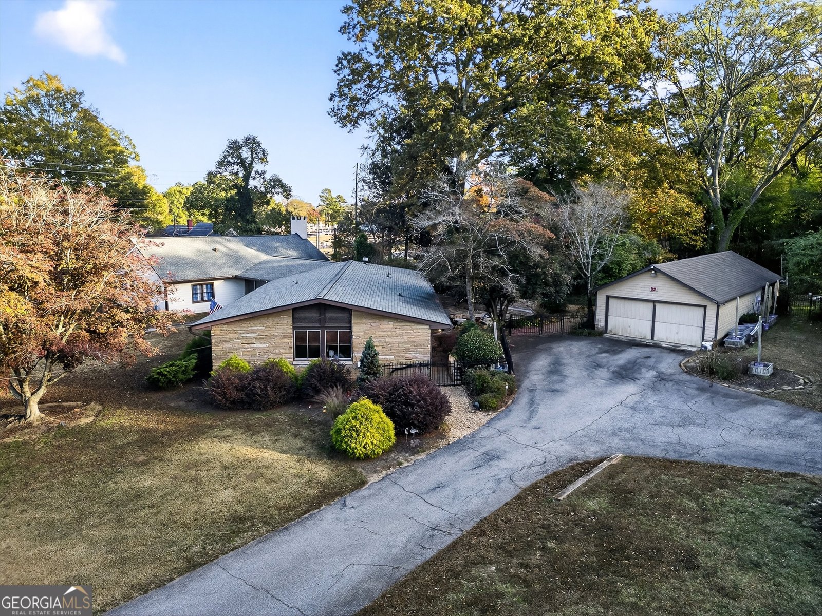 32 McDonough Street Hampton - 27