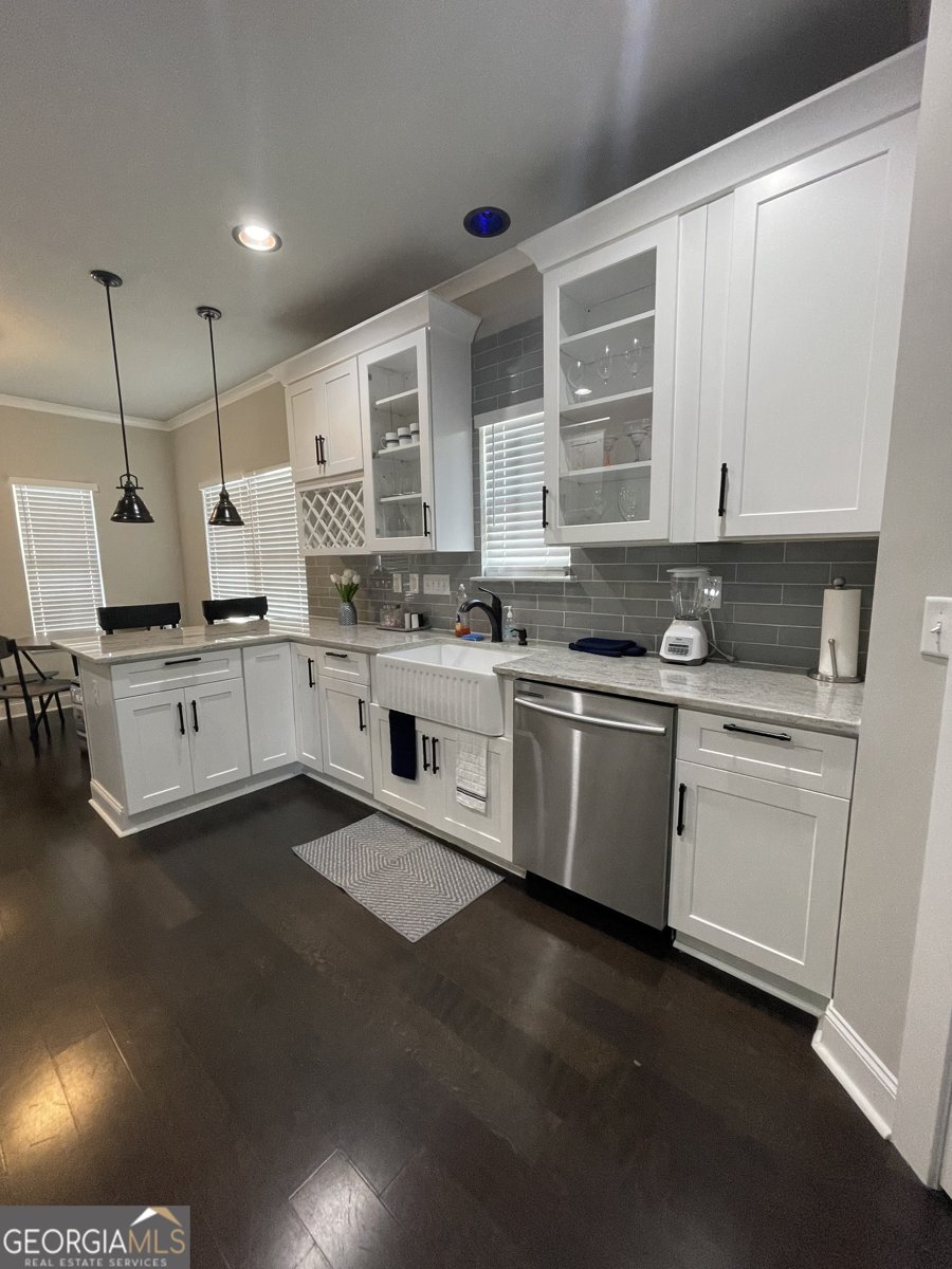 2668 Memorial Drive Atlanta - 26