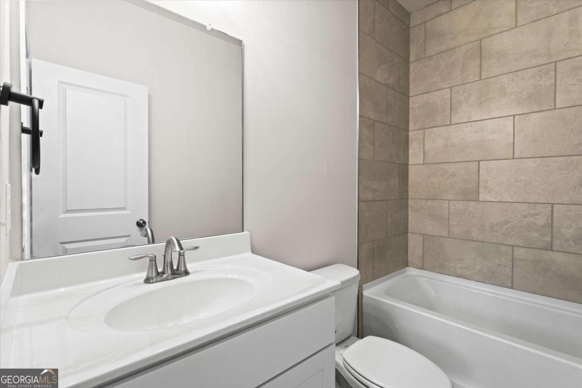 101 Holden Way Woodstock - 32