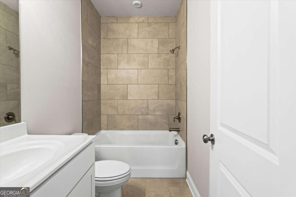 101 Holden Way Woodstock - 39