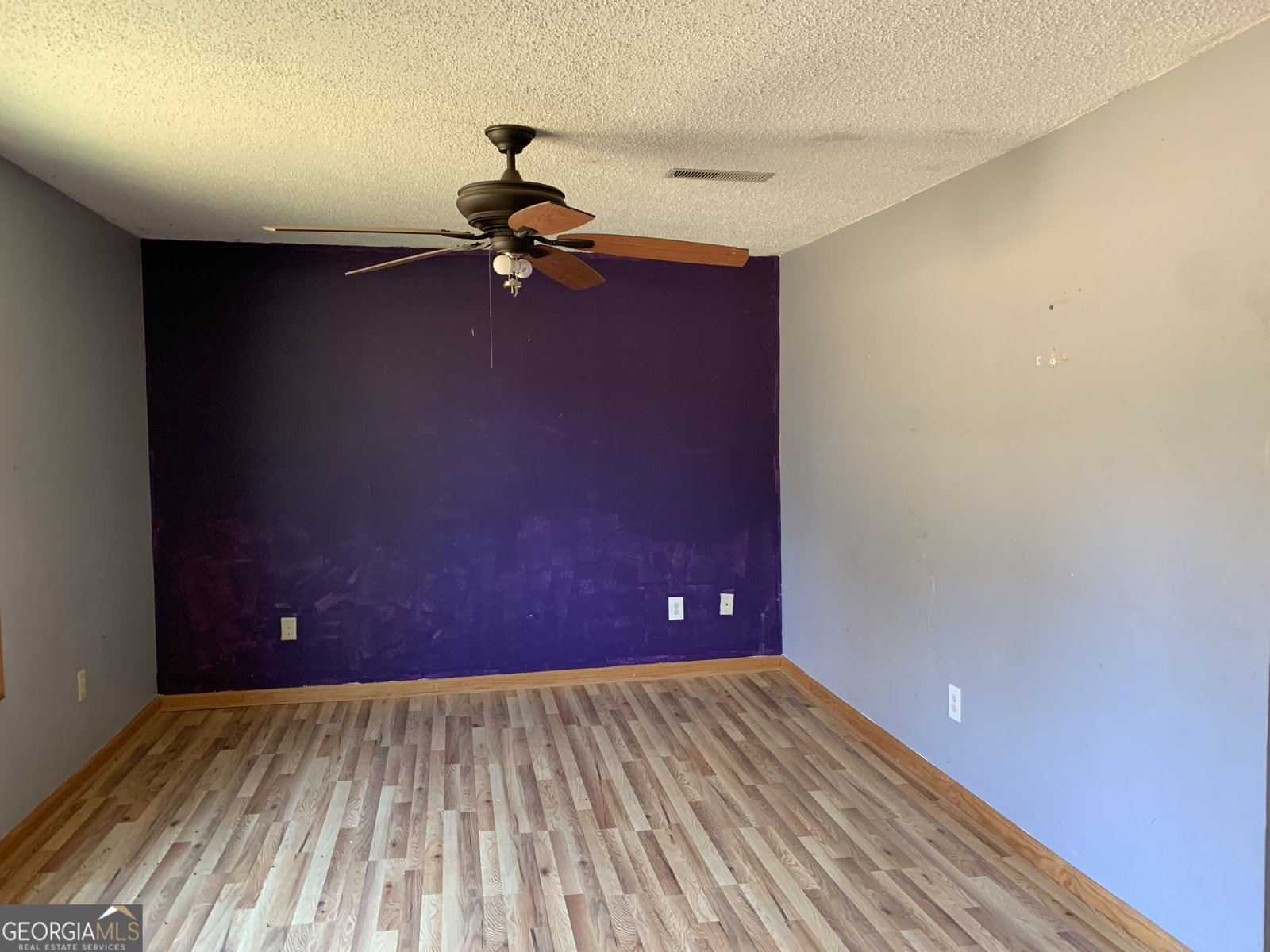 222 Reno Road Royston - 10