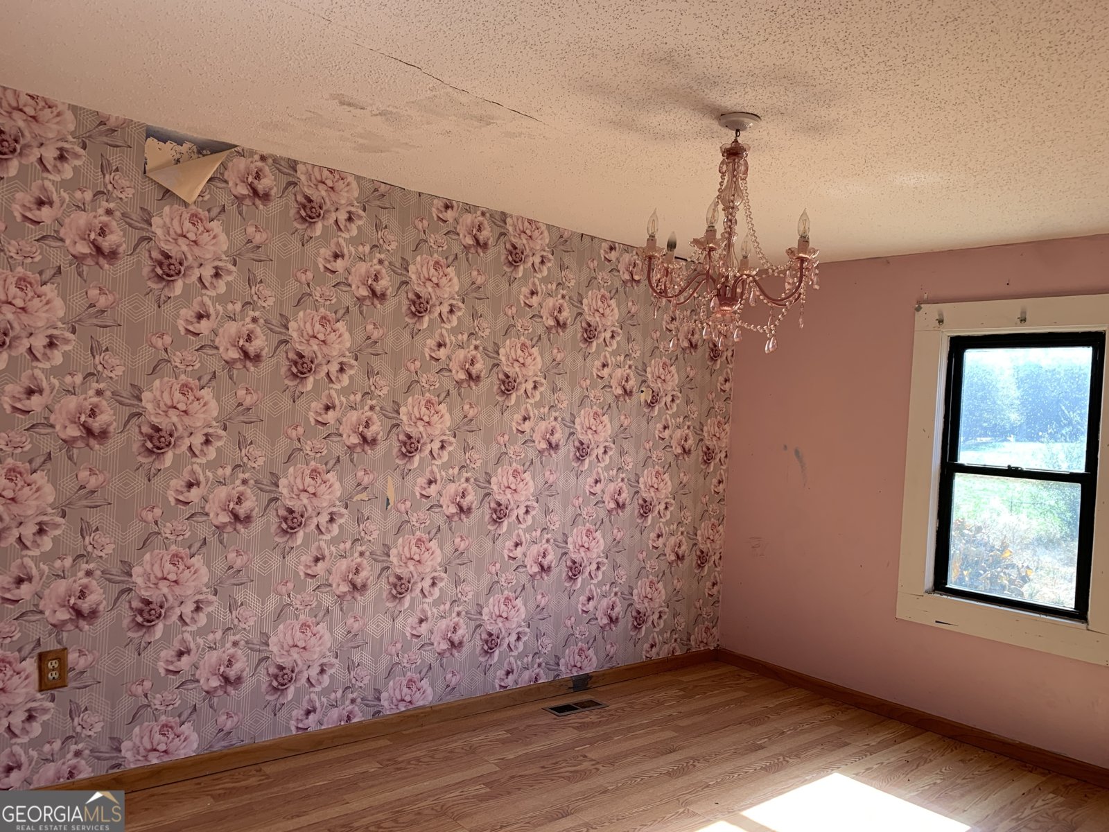 222 Reno Road Royston - 9