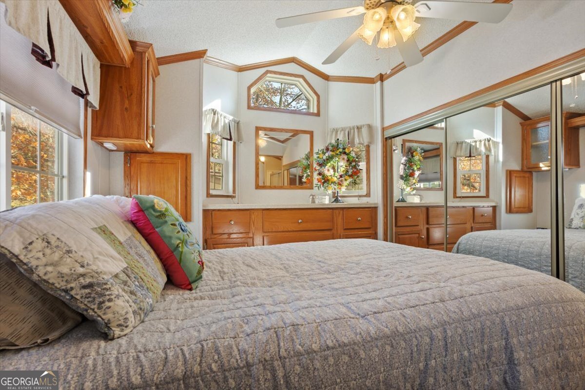 130 Creekview Drive Cleveland - 2