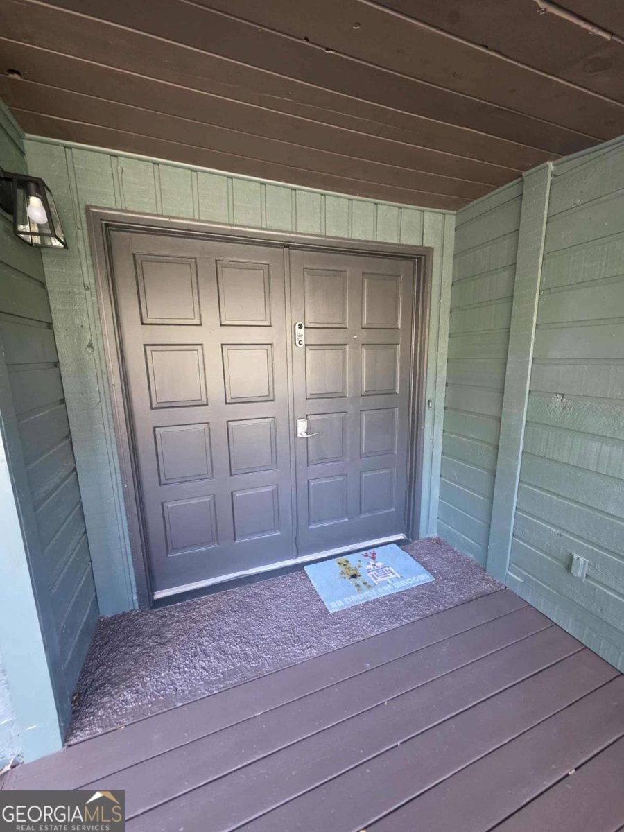 405 Hobo Lane Woodstock - 3