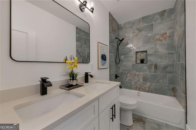 208 WATSON Circle Atlanta - 30